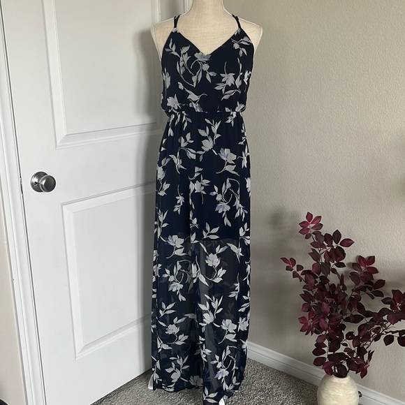 Sienna Sky Dresses & Skirts - Sienna Sky dress